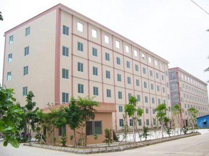 颍泉循环工业园厂房外墙涂装
